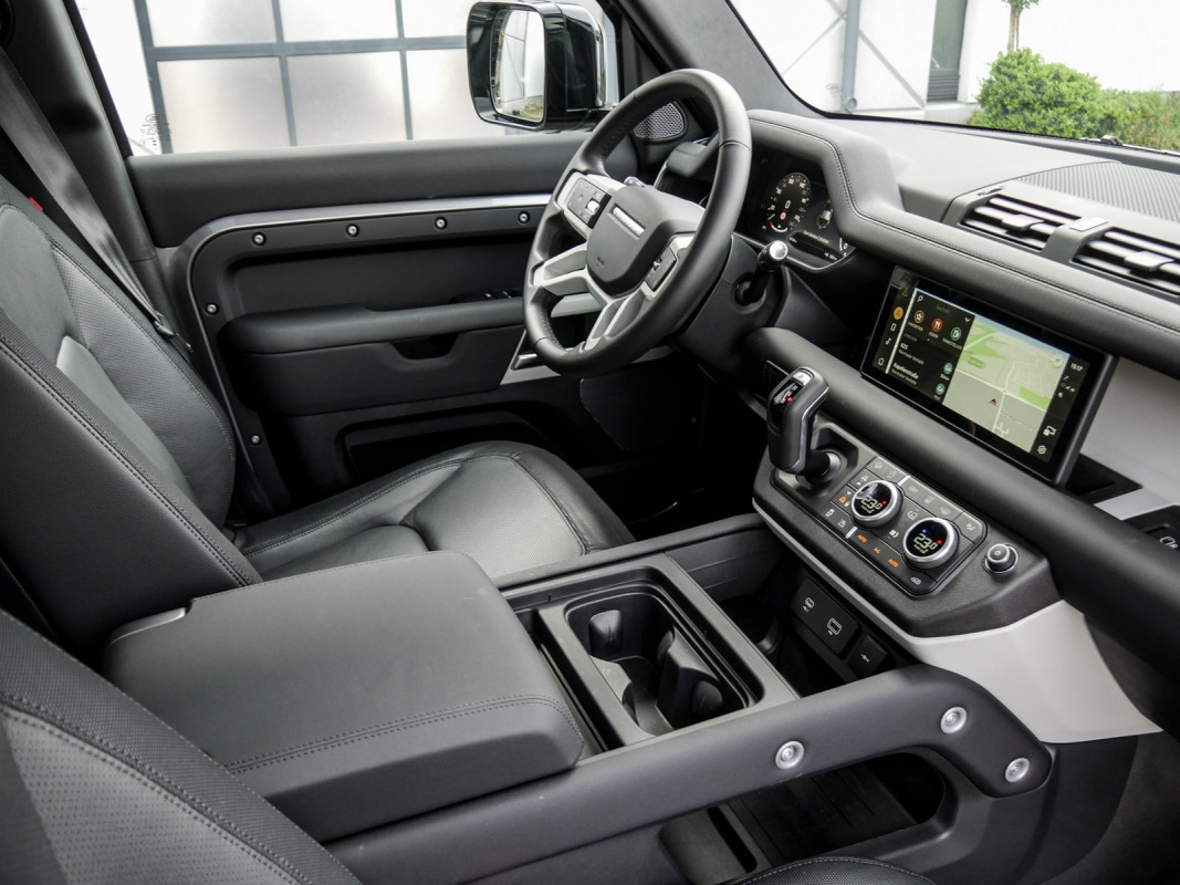 Land Rover Defender - SUV/Off-road - Grau - Gebrauchtwagen - Bild 3