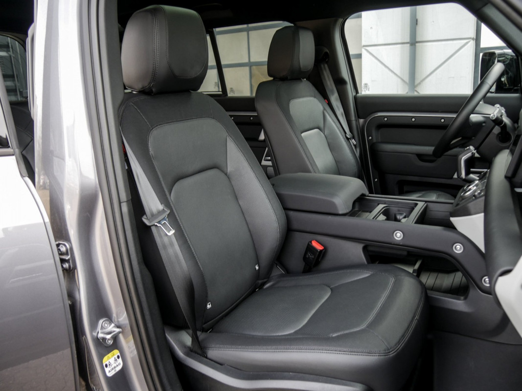 Land Rover Defender - SUV/Off-road - Grau - Gebrauchtwagen - Bild 6