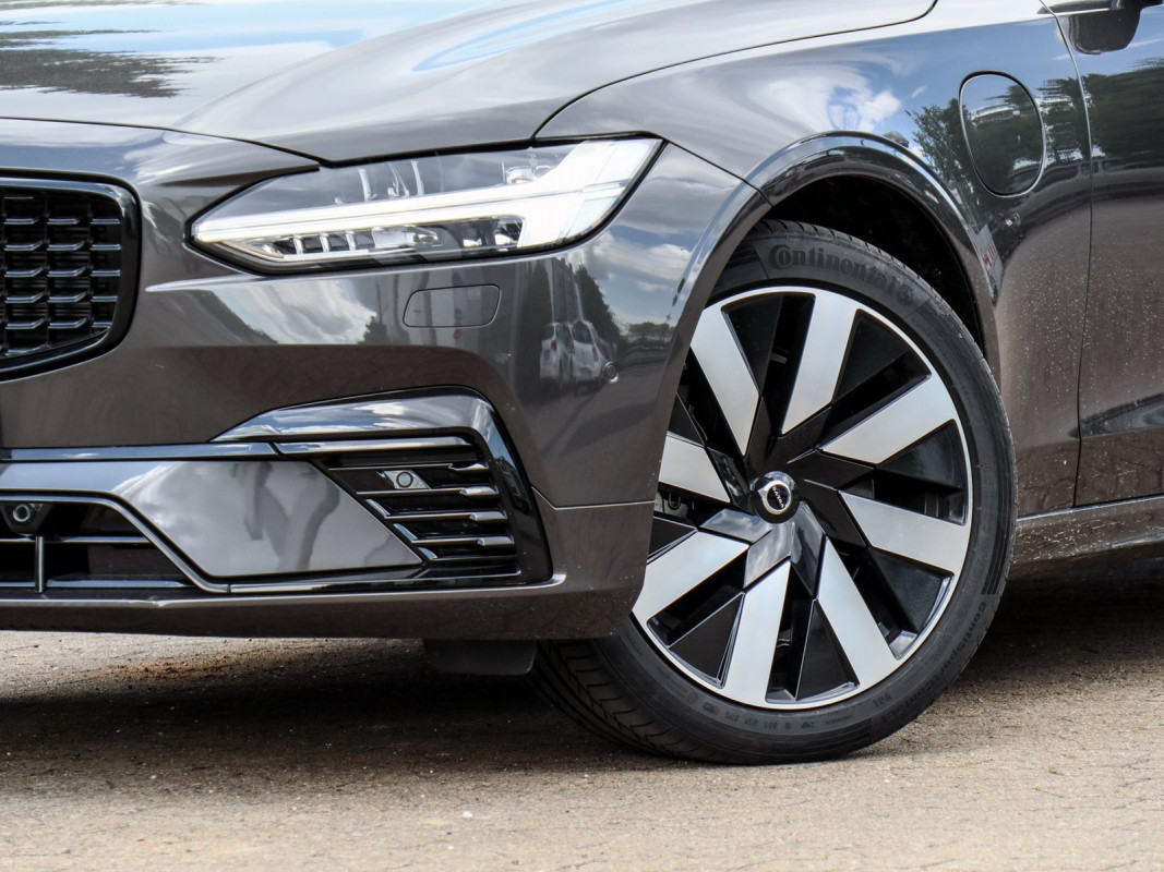 Volvo V90 Kombi - Kombi - Grau - Gebrauchtwagen - Bild 6