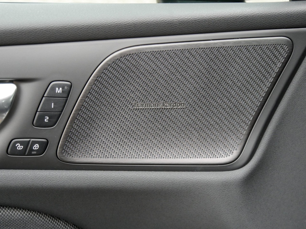 Volvo S60 B4 Benzin Mild-Hybrid - Limousine - Grau - Gebrauchtwagen - Bild 12