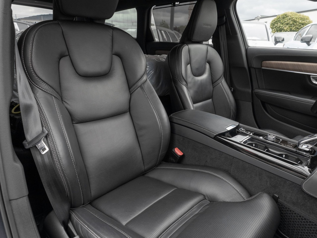 Volvo V90 T8 AWD - Kombi - Grau - Gebrauchtwagen - Bild 7