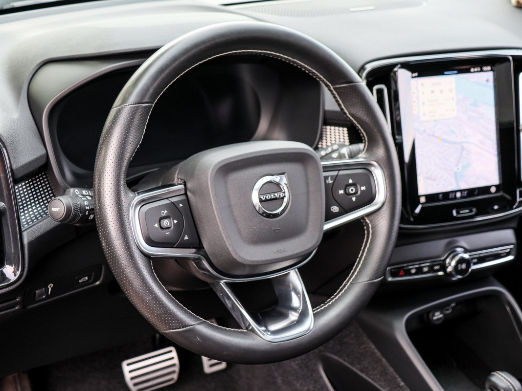 Volvo XC40 Recharge P8 - SUV/Off-road - Silber - Gebrauchtwagen - Bild 10