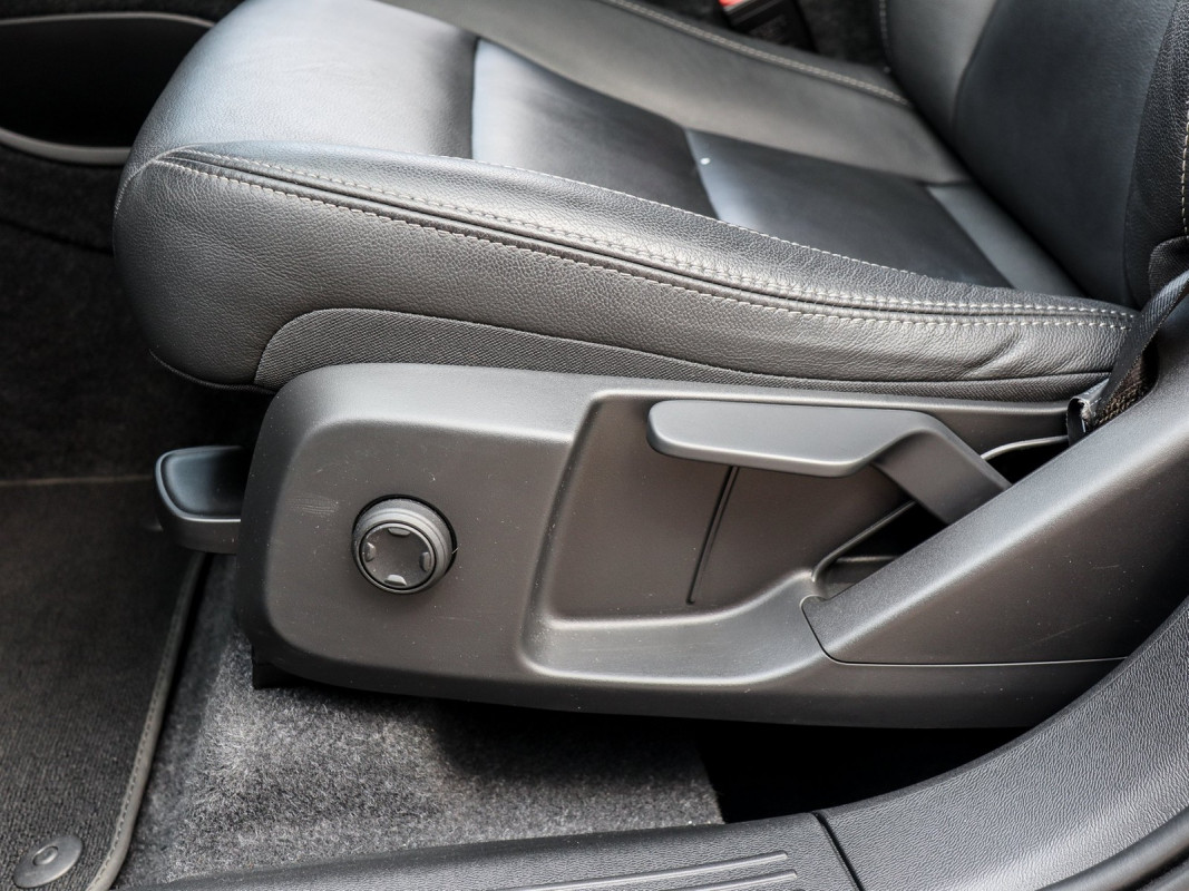 Volvo XC40 T4 Aut. - SUV/Off-road - Weiss - Gebrauchtwagen - Bild 15