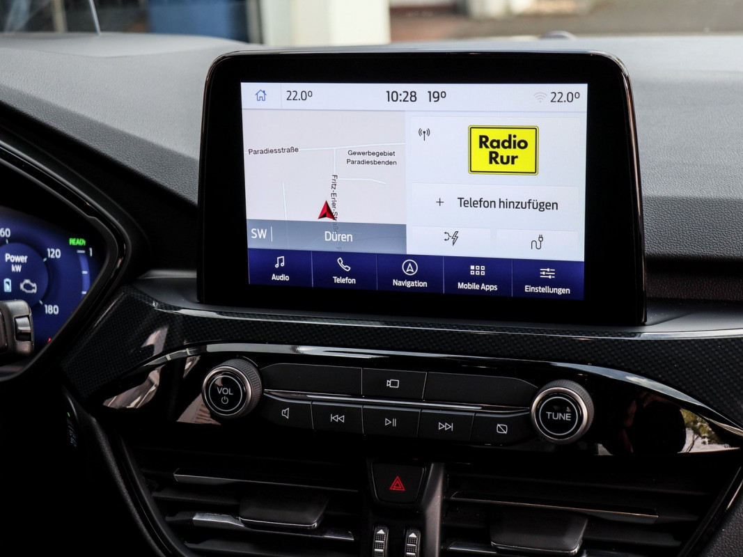 Ford Kuga - SUV/Off-road - Silber - Gebrauchtwagen - Bild 9