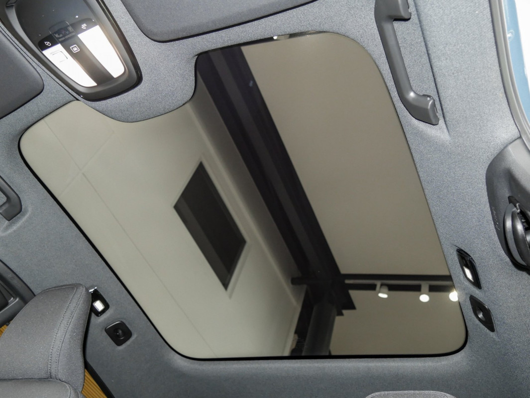 Volvo C40 Recharge Pure Electric Twin Plus AWD - SUV/Off-road - Blau - Gebrauchtwagen - Bild 10