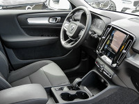 Volvo XC40 T5 Recharge Inscription Expression - SUV/Off-road - Weiss - Gebrauchtwagen - Bild 3