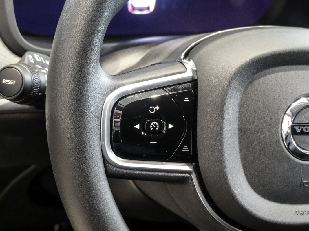 Volvo V90 B4 (D) - Kombi - Schwarz - Gebrauchtwagen - Bild 15