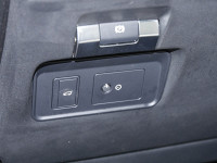 Land Rover Discovery Sport P200 S Winterpaket- Sitzheizung - SUV/Off-road - Schwarz - Gebrauchtwagen - Bild 15