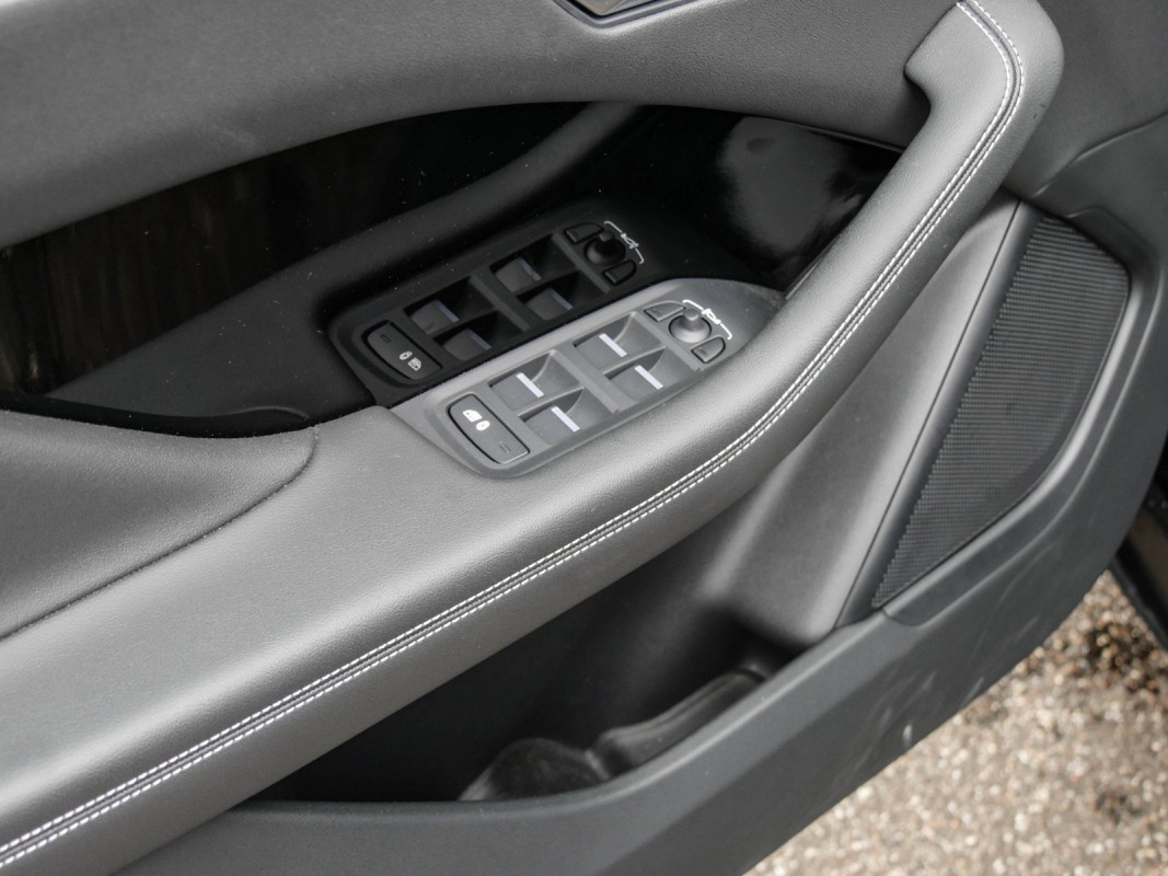 Jaguar I-PACE EV400 R-Dyn. SE UPE: 100.161,- inkl. Bereitstellungskosten - SUV/Off-road - Schwarz - Gebrauchtwagen - Bild 14