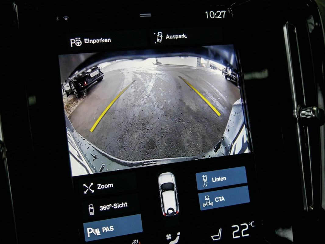 Volvo XC40 - SUV/Off-road - Schwarz - Gebrauchtwagen - Bild 13