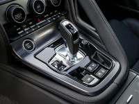 Jaguar F-TYPE Coupe P450 AWD 75 UPE:119.605,- Euro - Sportwagen/Coupé - Schwarz - Neuwagen - Bild 8