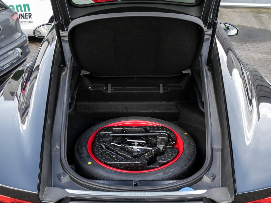 Jaguar F-TYPE Coupe P450 AWD 75 UPE:119.605,- Euro - Sportwagen/Coupé - Schwarz - Neuwagen - Bild 9