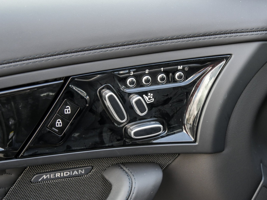 Jaguar F-TYPE Coupe P450 AWD 75 UPE:119.605,- Euro - Sportwagen/Coupé - Schwarz - Neuwagen - Bild 12