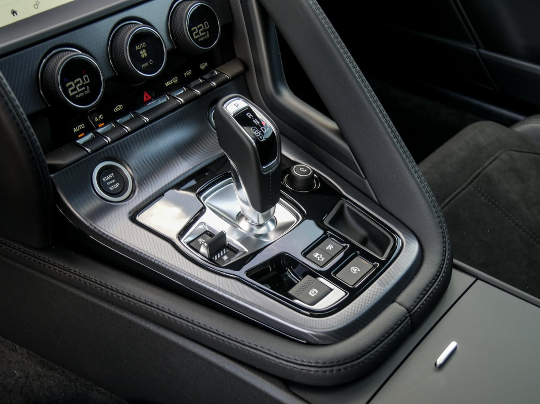 Jaguar F-TYPE Coupe - Sportwagen/Coupé - Weiss - Neuwagen - Bild 8