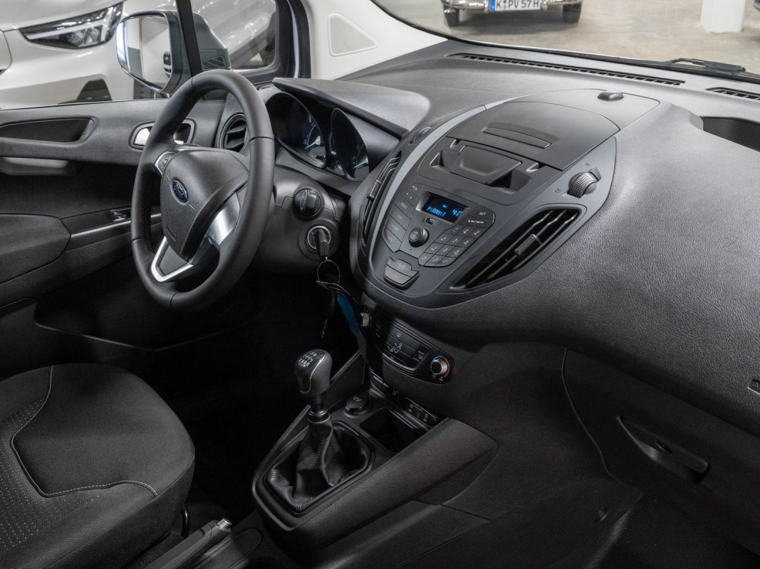 Ford Transit Courier Trend - Nutzfahrzeug - Weiss - Tageszulassung - Bild 3