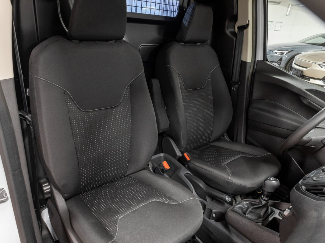 Ford Transit Courier Trend - Nutzfahrzeug - Weiss - Tageszulassung - Bild 4