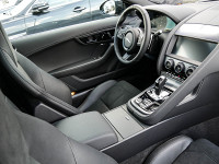 Jaguar F-TYPE P300 R-Dynamic Coupé - Sportwagen/Coupé - Schwarz - Neuwagen - Bild 3