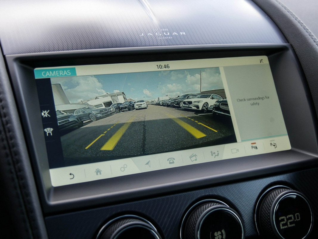 Jaguar F-TYPE P300 R-Dynamic Coupé - Sportwagen/Coupé - Schwarz - Neuwagen - Bild 10