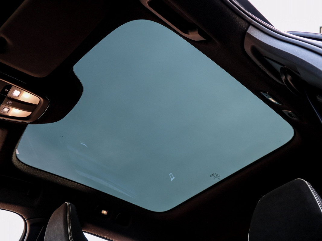 Volvo C40 Recharge Pure Electric 2WD - SUV/Off-road - Schwarz - Gebrauchtwagen - Bild 13