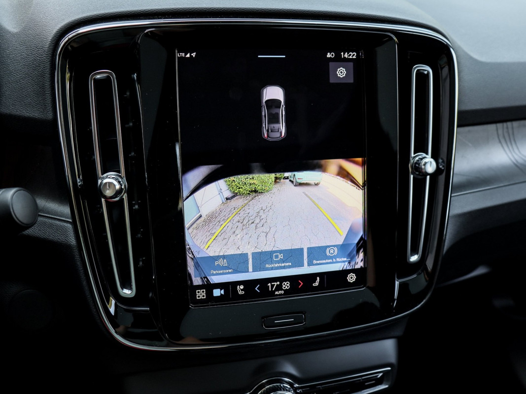 Volvo C40 Recharge Pure Electric 2WD - SUV/Off-road - Schwarz - Gebrauchtwagen - Bild 14