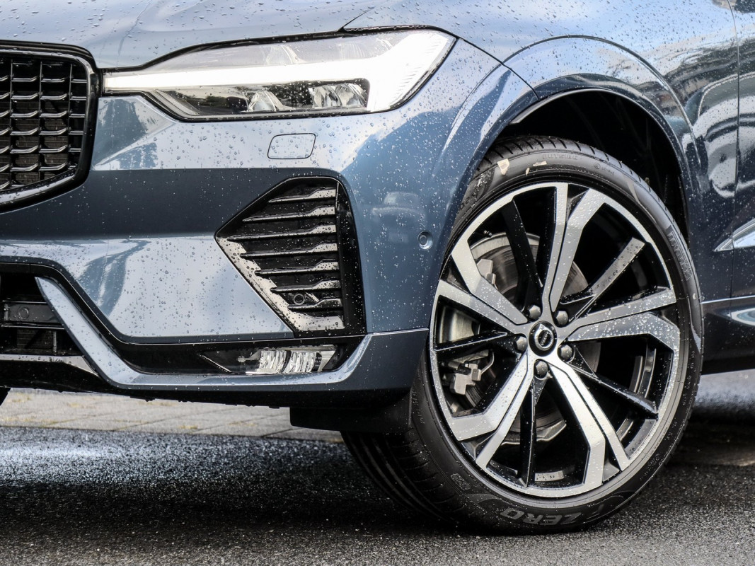 Volvo XC 60 B5 (B) AWD - SUV/Off-road - Blau - Gebrauchtwagen - Bild 6