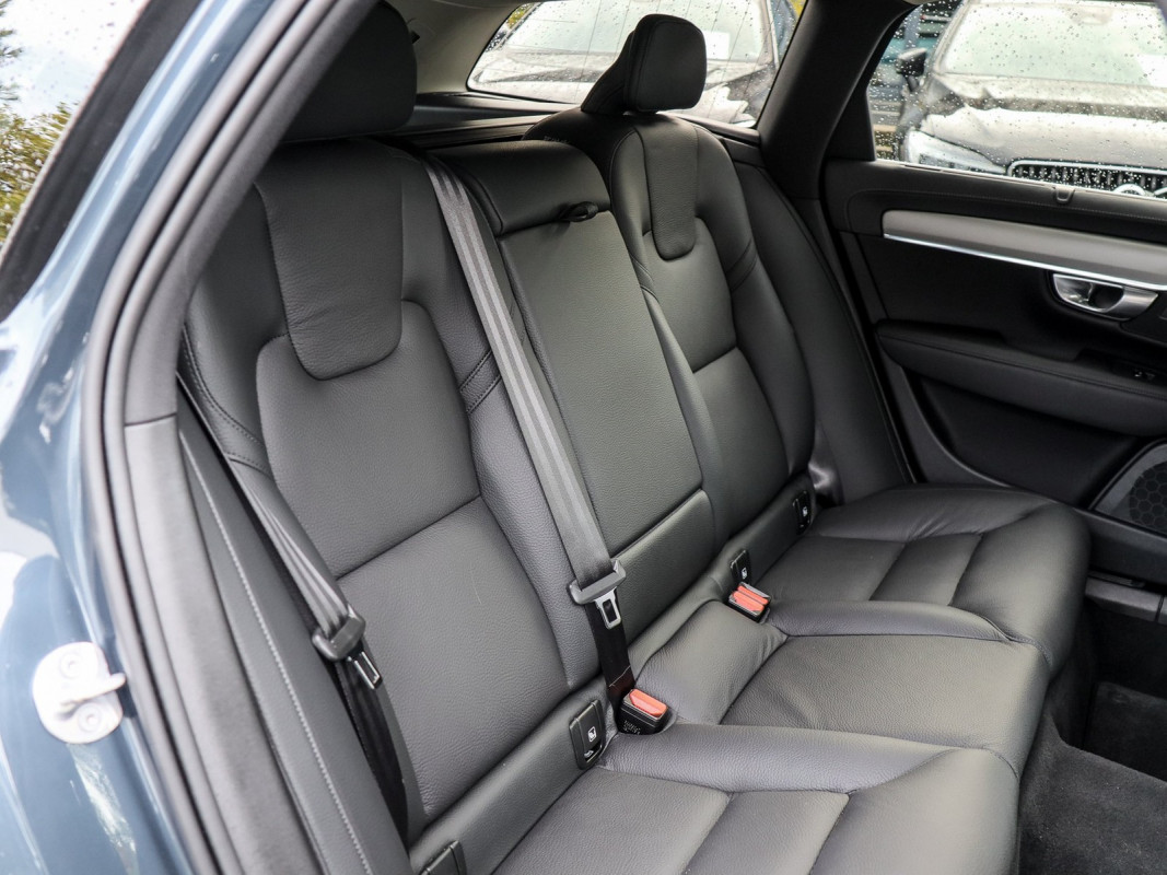 Volvo V90 B4 (D) - Kombi - Blau - Gebrauchtwagen - Bild 5