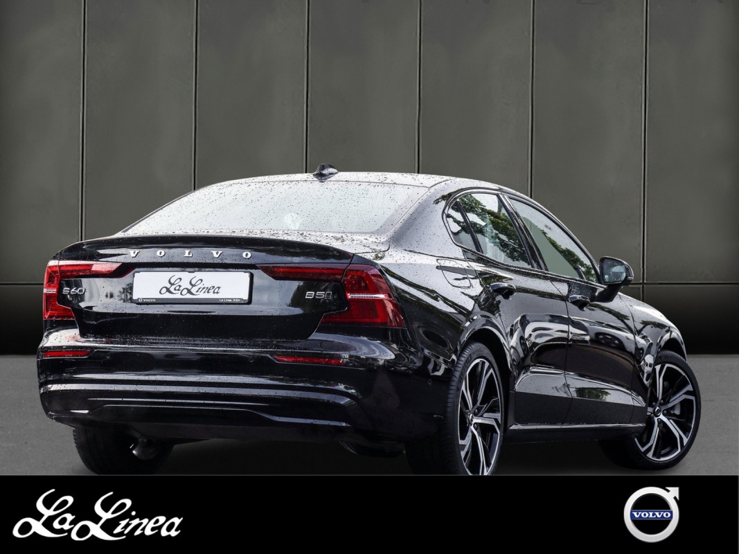 Volvo S60 B5 (B) AWD - Limousine - Schwarz - Gebrauchtwagen - Bild 2